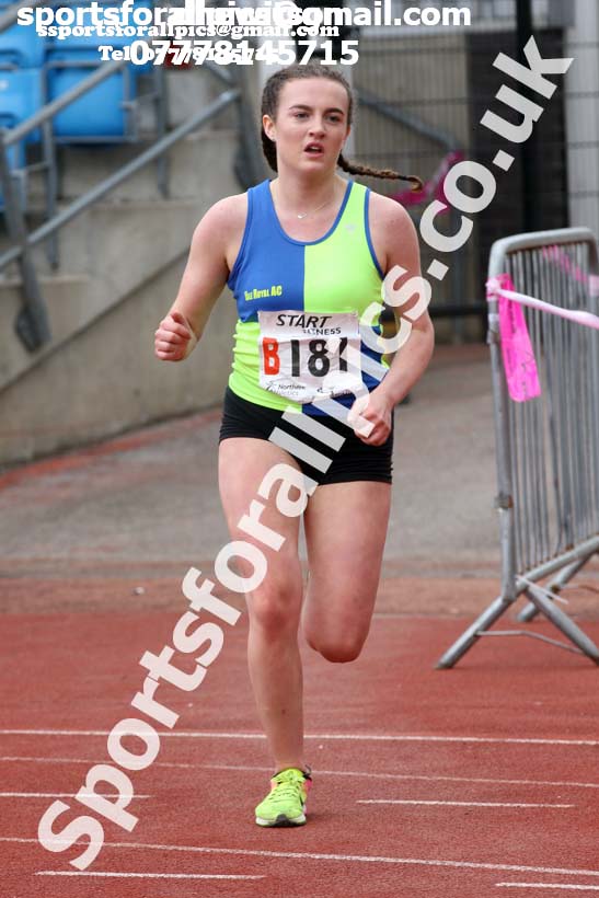 Womens under-17s 3 stage relay, Northern Senior 6 and 4 and Junior Stage Road Relays, SportsCity, Manchester. Photo:  David T. Hewitson/Sports for All Pics
